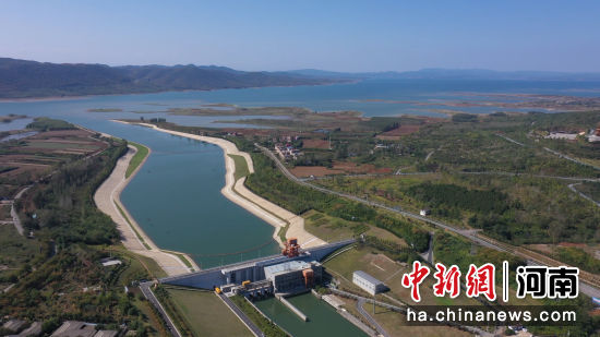 �D�麽���R�^�����ˮ���{(di��o)�о��������������o(w��)�˙C(j��)��Ƭ����� �z