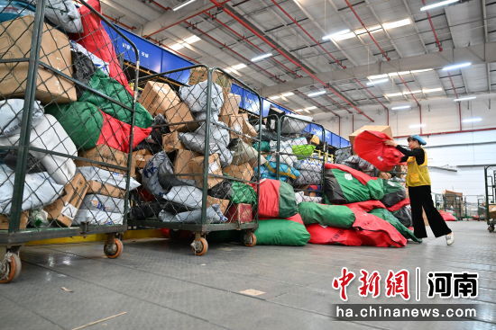 �D�鹤���ˆT���ڷ֒����f��������� �z