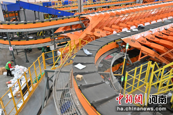 �D�鹤���ˆT���ڷ֒����f��������� �z