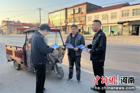 �D�鹤���ˆT�ڰl(f��)�����������