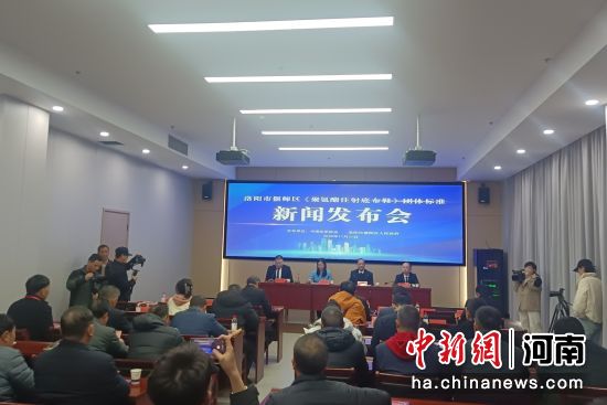 �D��l(f��)����(hu��)�F(xi��n)��(ch��ng)��