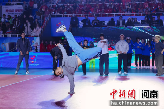 �D�鄢����F(tu��n)꠳ɆT���M(j��n)�����Z�����������ʡ�w���ֹ��D