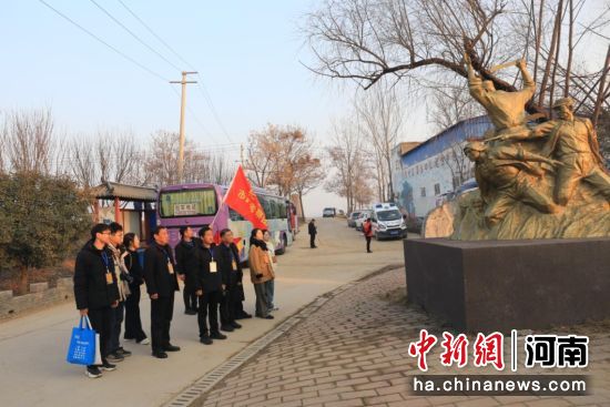 �D�鿼��F�ɆT�˽⻯կ��tɫ�vʷ��