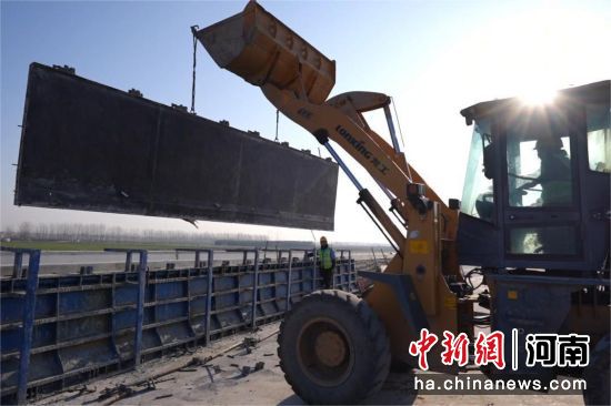 �D����ƽ���ٶ���(bi��o)�Ļ��Ӵ��ʩ���F(xi��n)��(ch��ng)��