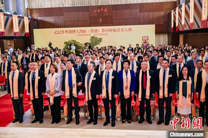 ����e�й���܎�@�S�۴�� 400���˅��c