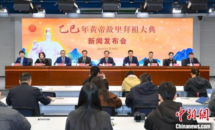 �������S�۹�������䌢�ڱ��µ��ں��������e�k