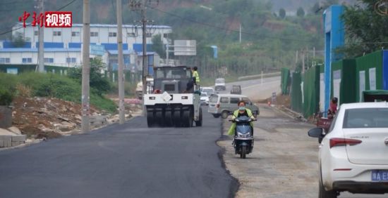 ���ݞ�(z��i)���ؽ�������Ϣ�u����(f��)ͨ�� ���W(w��ng)�tʯ��ӭ����